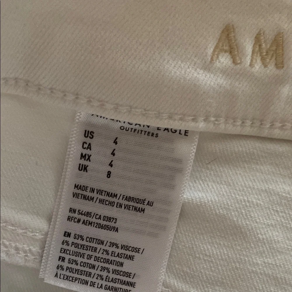 AE Women's White Button-Detail Sailor Shorts High-Rise Shortie 4 - Picture 5 of 11